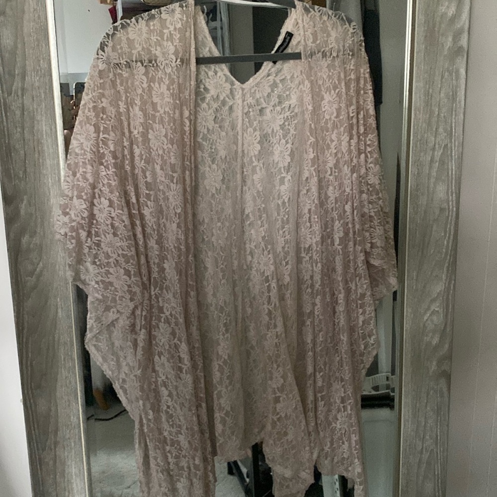 Sheer floral kimono/coverup